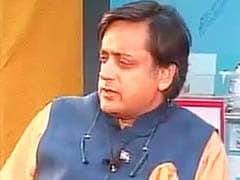 From Shashi Tharoor, Praise for PM Narendra Modi Again, With Caveats