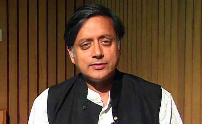 Shashi Tharoor Seeks Review of Delhi University's Weightage Policy