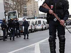 French Police Foil '1,000 Bids' to Cross Channel