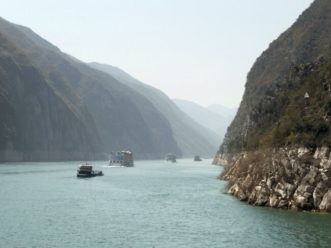Foreigners Among Over 20 Missing After Tug Boat Sinks in China's Yangtze: Media Report