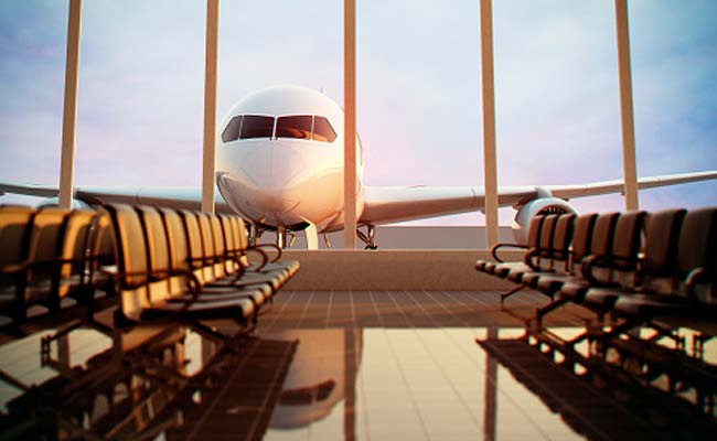 Homeless Residents Make Lives in Spanish Airport 