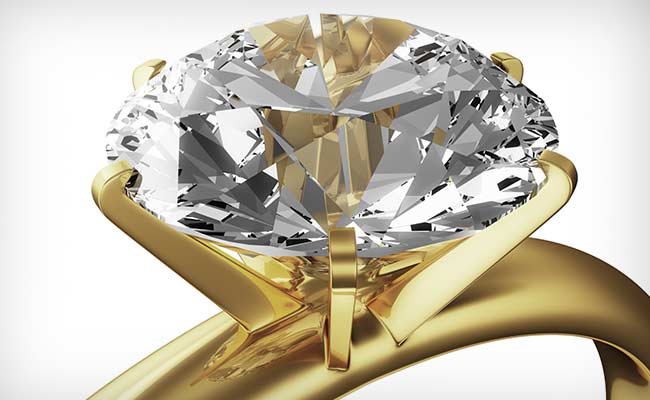 Wedding Ring Lost in 2009 Found During Low Tide