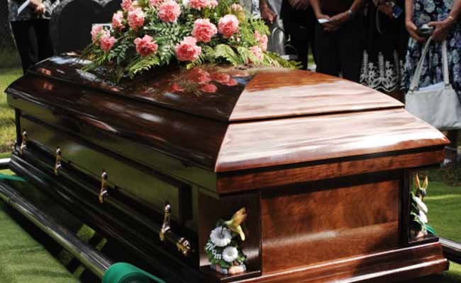 Deadly Attacks Drive Pakistan Coffin Boom