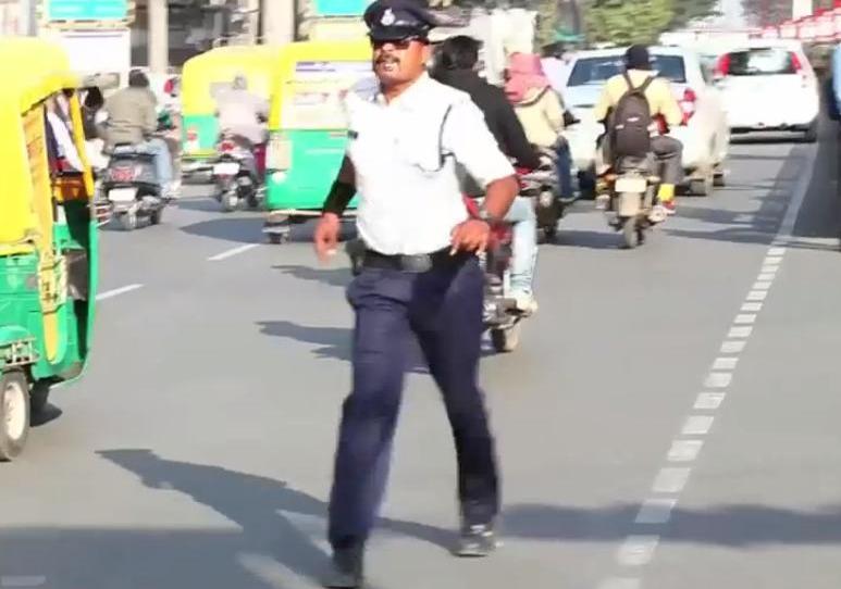 Watch: Indore's Michael Jackson? Cop Moonwalks To Make People Follow Traffic Rules