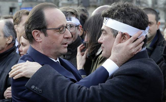 French Muslims Have Both Rights, Responsibilities: Francois Hollande