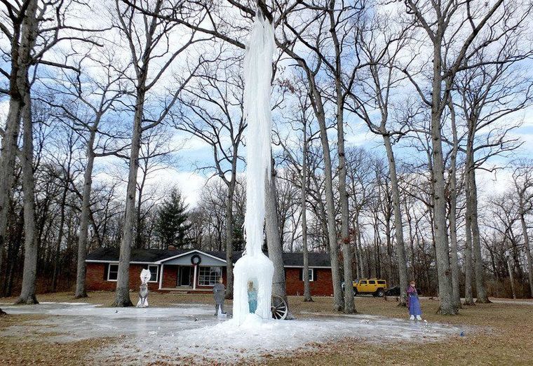 Forget Snowmen, Family Creates 45-Foot Tall Icicle in Their Front Yard