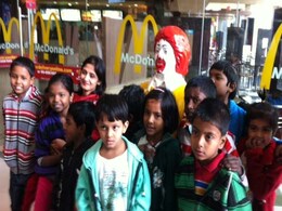 In Protest Over Pune Eviction, Kolkata NGO Takes Underprivileged Children to McDonald's In Protest Over Pune Eviction, Kolkata NGO Takes Underprivileged Children to McDonald's