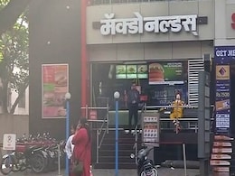 McDonald's Probes Eviction of Destitute Child From Outlet in Pune McDonald's Probes Eviction of Destitute Child From Outlet in Pune