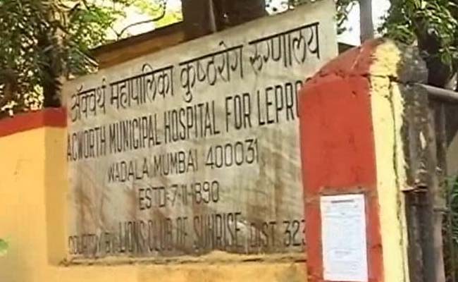 With No Staff at This Mumbai Hospital, Leprosy Patients Turn Doctors, Ward Boys
