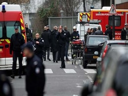 Angela Merkel Condemns 'Despicable' Paris Newspaper Attack Angela Merkel Condemns 'Despicable' Paris Newspaper Attack
