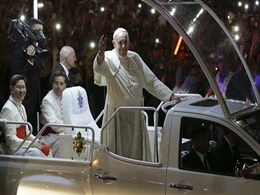 Pope Francis Tells Philippines Leaders to End Corruption, Hear Cries of the Poor Pope Francis Tells Philippines Leaders to End Corruption, Hear Cries of the Poor