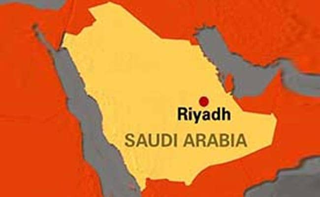 Suicide Bomber kills 2 Saudi Guards on Iraq Border 