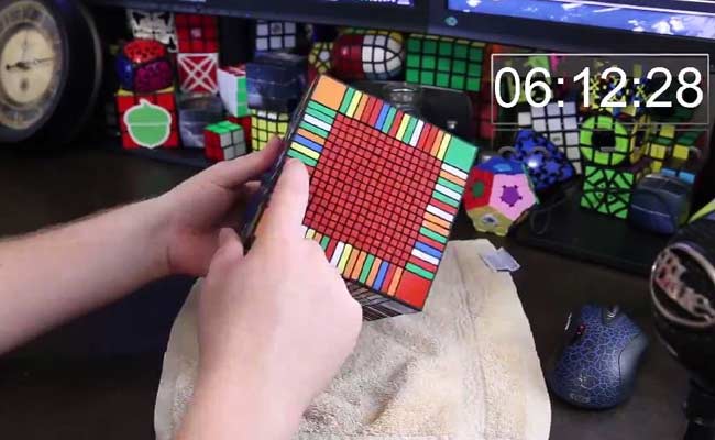 Trending: This Man Solves the World's Largest Rubik's Cube in Only 7.5 Hours