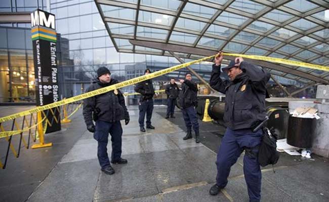 One Dead After Washington Subway Fills With Smoke