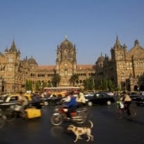 Mumbai, A City That Never Stops Eating!