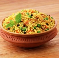 Watch: How To Make Tawa Pulao Or Pav Bhaji Pulao In Mumbai-Style Watch: How To Make Tawa Pulao Or Pav Bhaji Pulao In Mumbai-Style