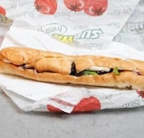 Subway to remove the controversial 'yoga mat chemical' ingredient from bread