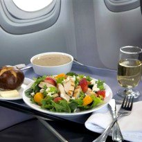 United Airlines Lures Passengers With Better Meals