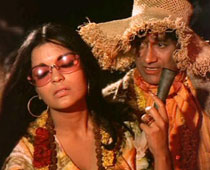  Dev Anand to remake Hare Rama Hare Krishna