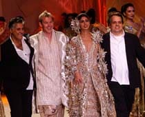 Shweta Nanda and Brett Lee grace the ramp for couture finale