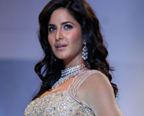 I would like to wear something green for my wedding: Katrina  