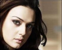 Preity Zinta rings NASDAQ bell Preity Zinta rings NASDAQ bell