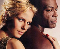 Heidi and Seal get intimate for new video