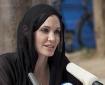 Jolie speaks out against plan to burn Quran  