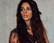 HC refuses to stay case against Mallika Sherawat