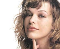  Jovovich eyeing another Resident Evil
