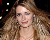 Mischa Barton splits from beau  