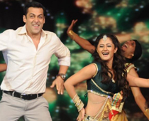 Salman, Rashmi on India's Got Talent