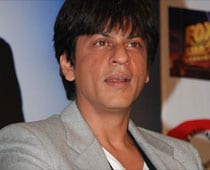 I would love to do theatre again, says SRK
