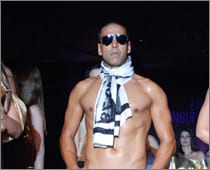 Akshay to walk the ramp with the intellectually challenged