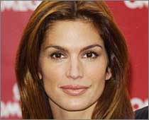 Pole-dancing keeps my marriage alive: Cindy Crawford