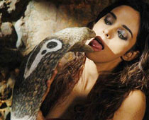 My kiss with snake best till date, says Mallika Sherawat