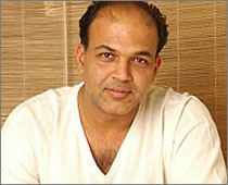 Ashutosh Gowariker says he would love to direct a Marathi movie