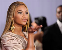 Beyonce excited about tattoo on ring finger 