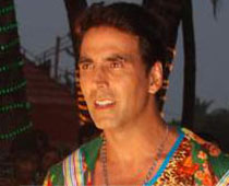 Akshay Kumar shoots despite grandmother's death