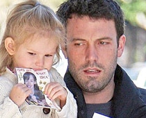 Ben Affleck excited to be 'Mr Mom'