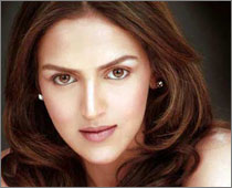 Esha Deol turns editor for Tell Me Oh Khuda