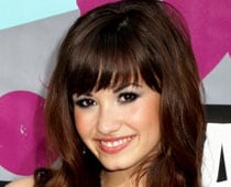  Demi Lovato out of rehab