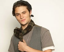 Shiloh Fernandez happily missed out on Twilight