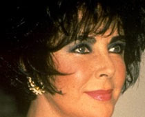 Liz Taylor treated for congestive heart failure