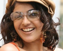Southern actress Kajal to romance Ajay Devgn 