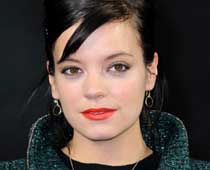 Lily Allen To Launch Clothing Line