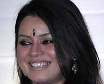 Mahima Chaudhary Took A Lift To Escape Eve-Teasers