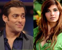 Is Salman Back With Somy Ali?