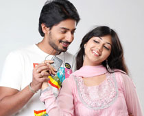 Kannada Movie Review: <I>Murali Meets Meera</I>