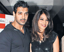 Being Single Is Great, Says Bipasha Basu